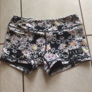 Fleo shorts- Daisy Original Style